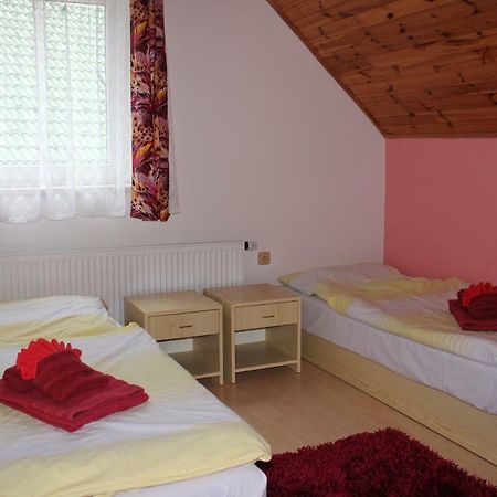 Prosec  Apartman V Zachranne Stanici Pasicka מראה חיצוני תמונה