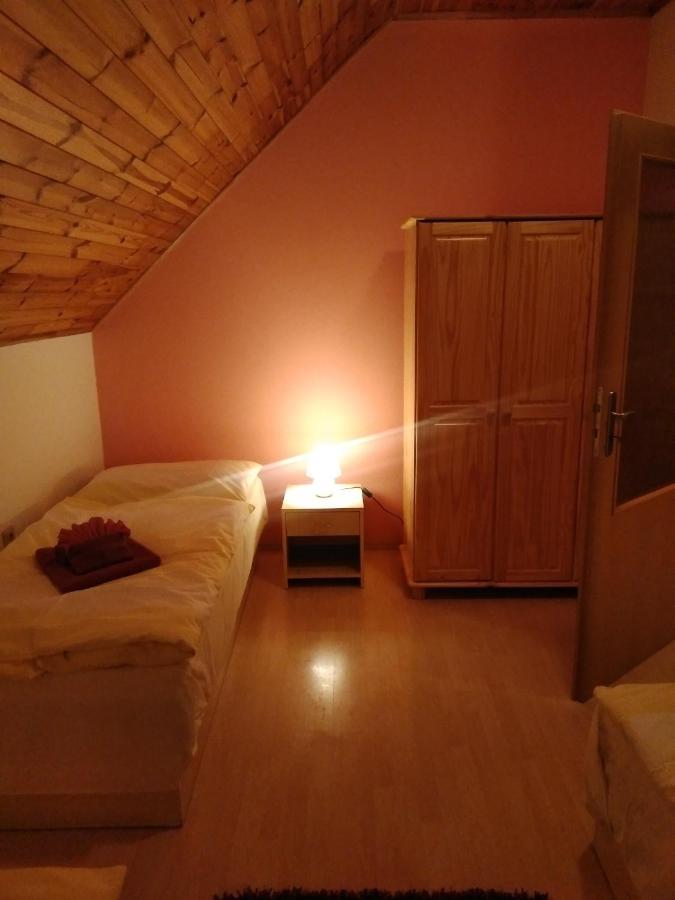 Prosec  Apartman V Zachranne Stanici Pasicka מראה חיצוני תמונה